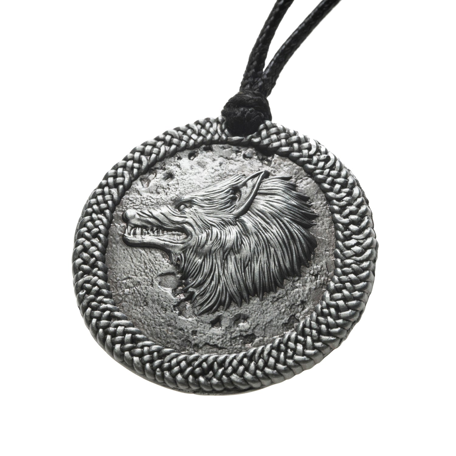 Watchdogs of Farron
Ancient medallion depicting the crest of a wolf. Symbolizes the pact with the Old Wolf of Farron. Equip to pledge oneself to the Watchdogs of Farron.
The Watchdogs ensure that the warriors sleep in serenity, by taking the form of loyal spirits and hunting down those who would trespass the woods of Farron.
Summoning takes place automatically while this is equipped.
PRODUCT PARAMETER
Brand: STARFORGED (Licensed by Bandai Namco Entertainment Inc.)
Name: Watchdogs of Farron
Material: All